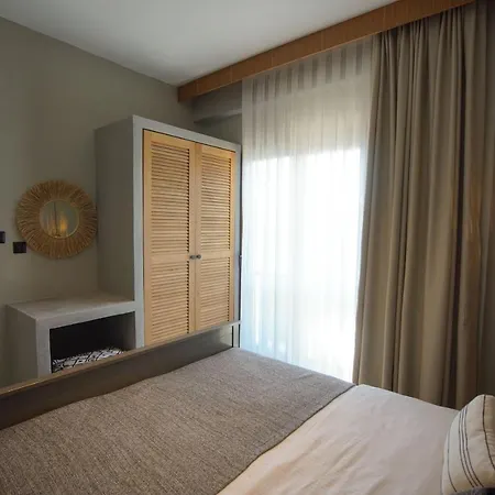 Alp Mandalin דירה אקיאקה