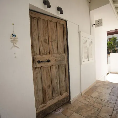 Alp Mandalin אקיאקה